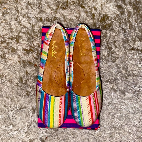 Yoki Slip Ons - Picture 1 of 3